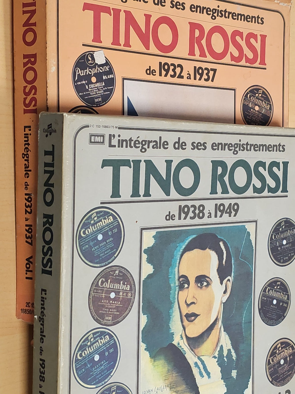 Lot 2 coffrets vinyles 33T Tino Rossi intégrale enregistrements audio disques