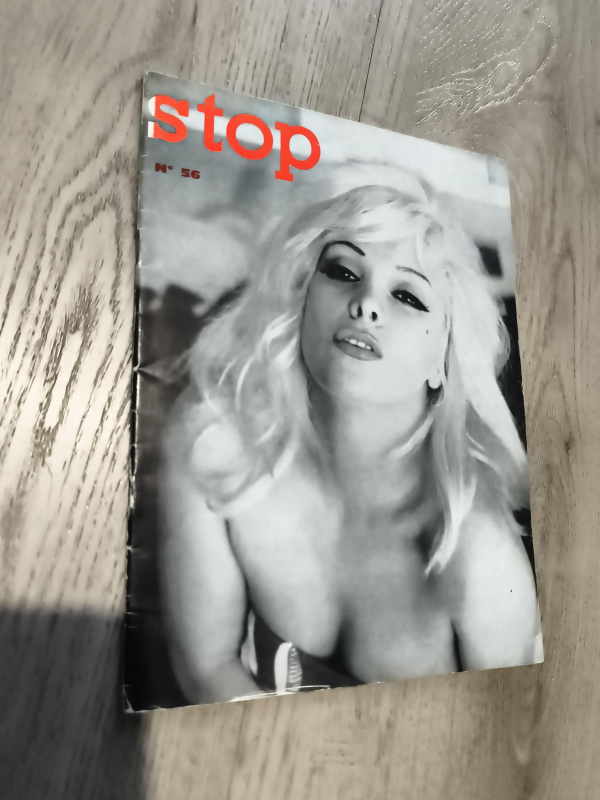 Revue ancienne Stop n°56 couverture glamour vintage pin-up années 60