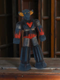 Figurine Goldorak vintage souple robot cœur rouge années 70 jouet rétro