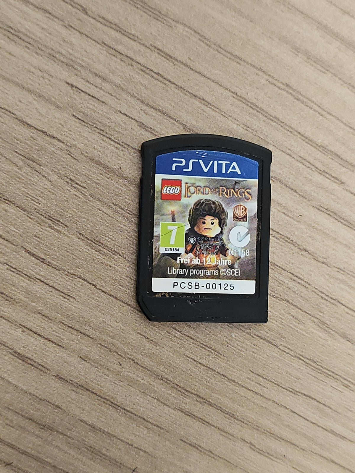 Jeu LEGO Le Seigneur des Anneaux PS Vita Sony Playstation VITA version française