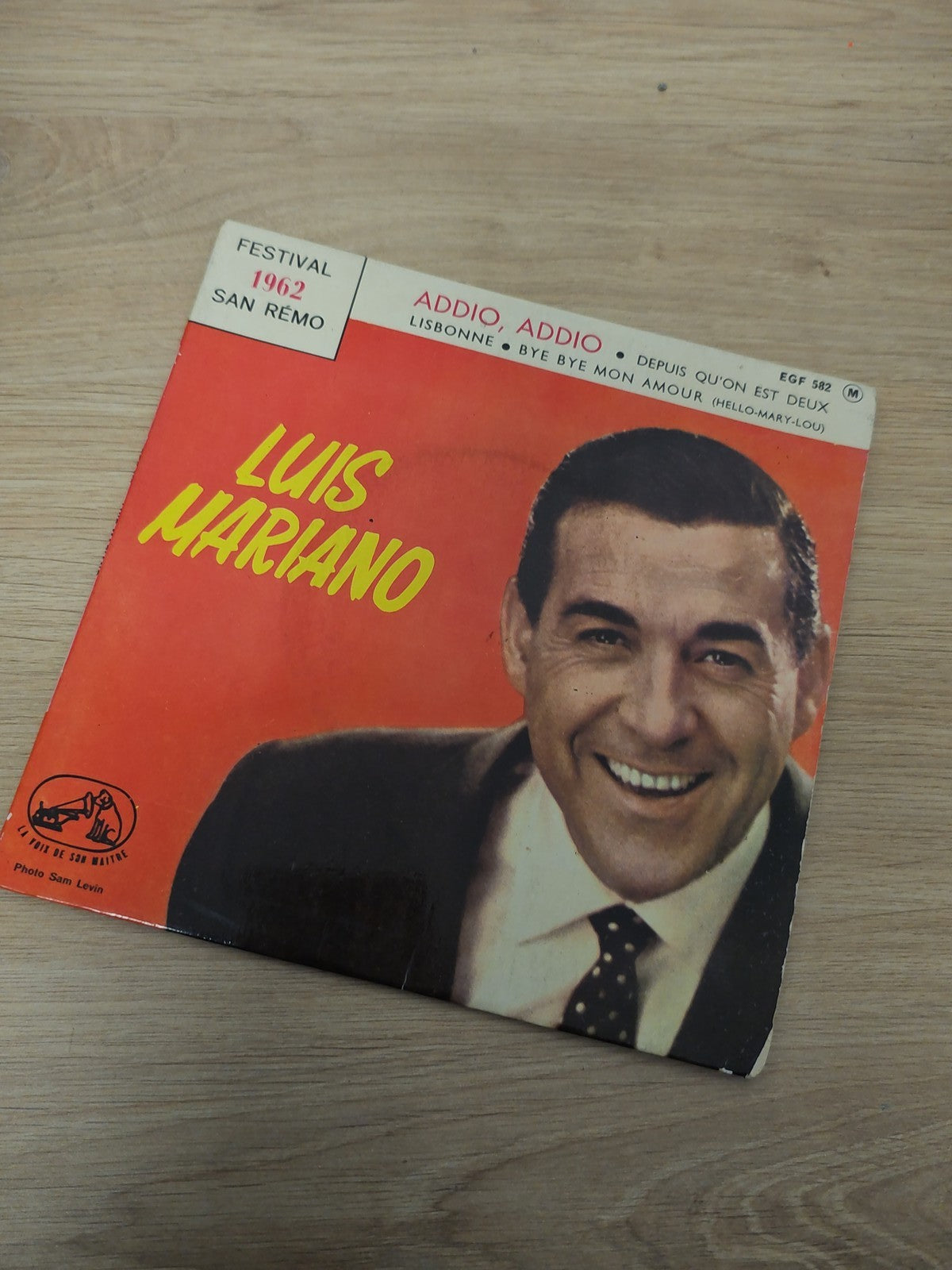 Vintage disque vinyle 45 tours ancien ? Chansons Mariano collection rétro