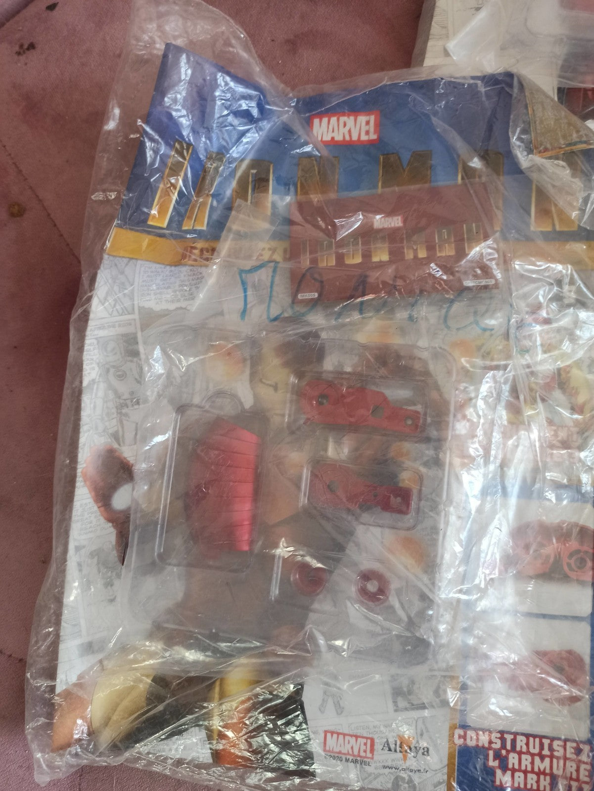 Maquette Iron Man Mark III Altaya Marvel pièces à monter sous blister