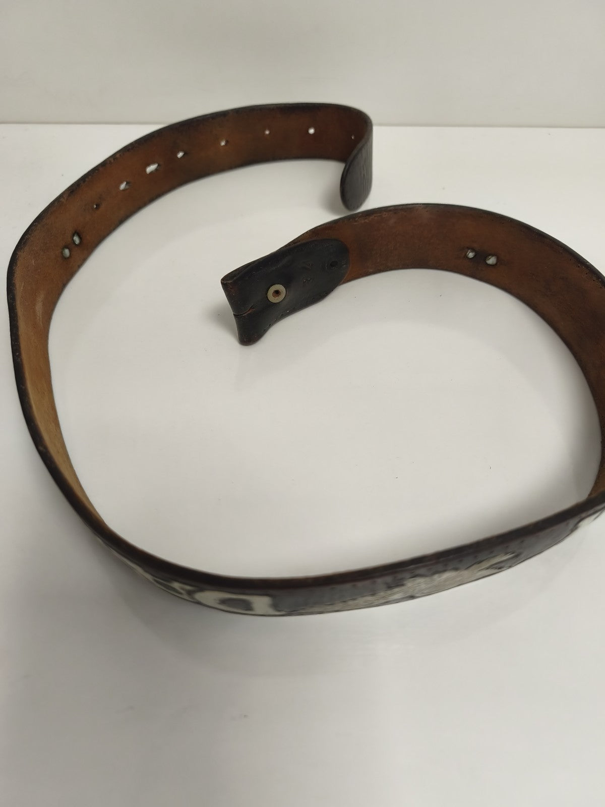 Ceinture vintage Harley Davidson cuir noir inscription relief années 70 biker