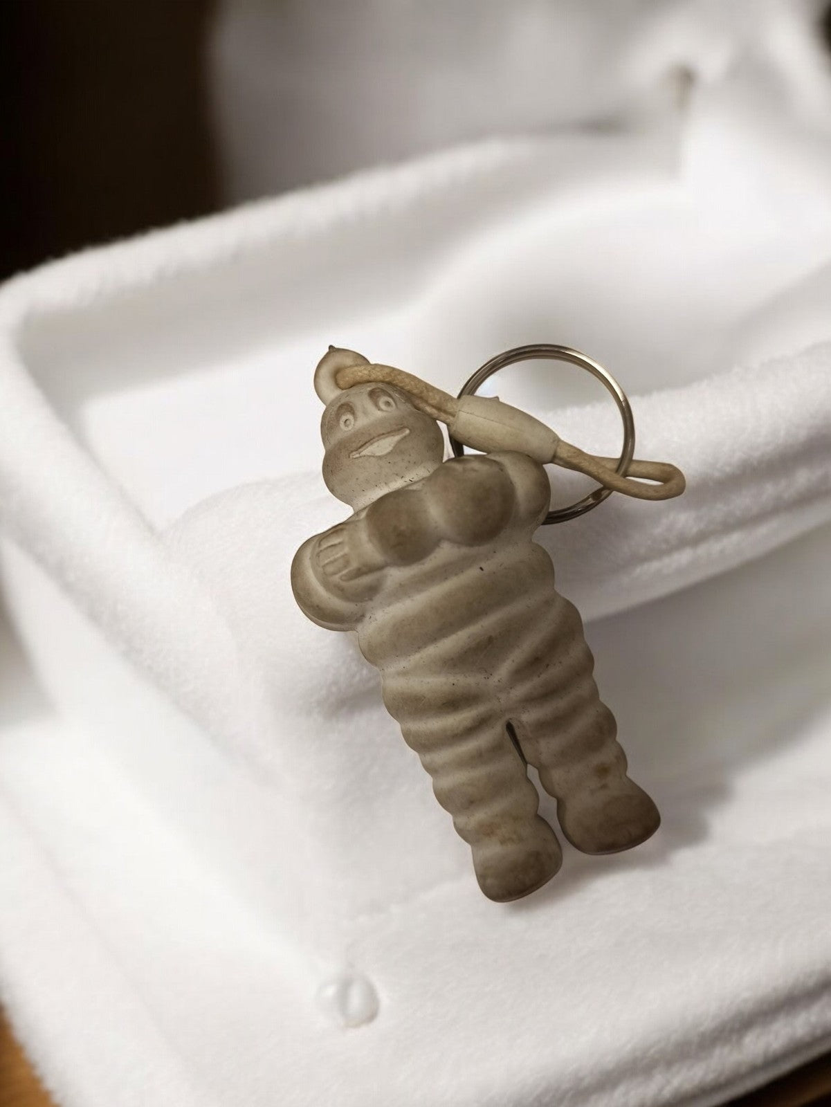 Porte-clés ancien Michelin Bibendum vintage rétro automobilia