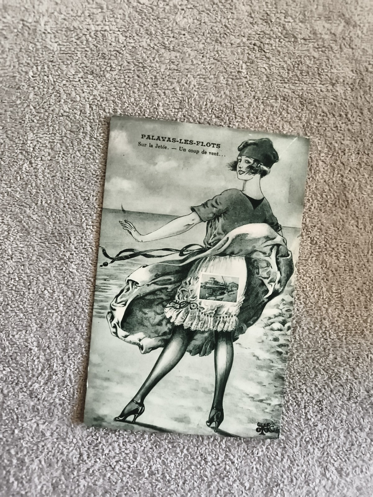 Carte postale illustrée Palavas-les-Flots Art déco CPA femme élégante
