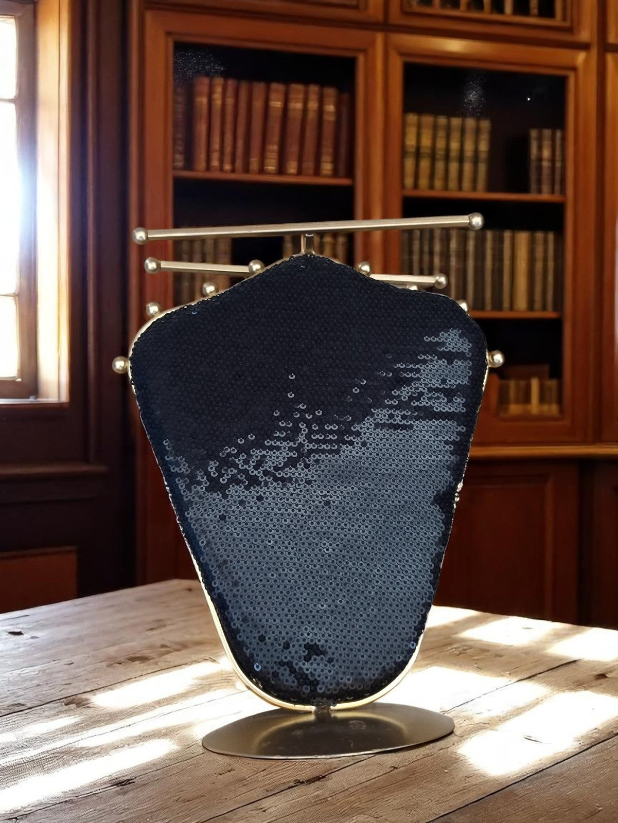 Présentoir à bijoux vintage métal, support collier noir pailleté, porte-chaînes