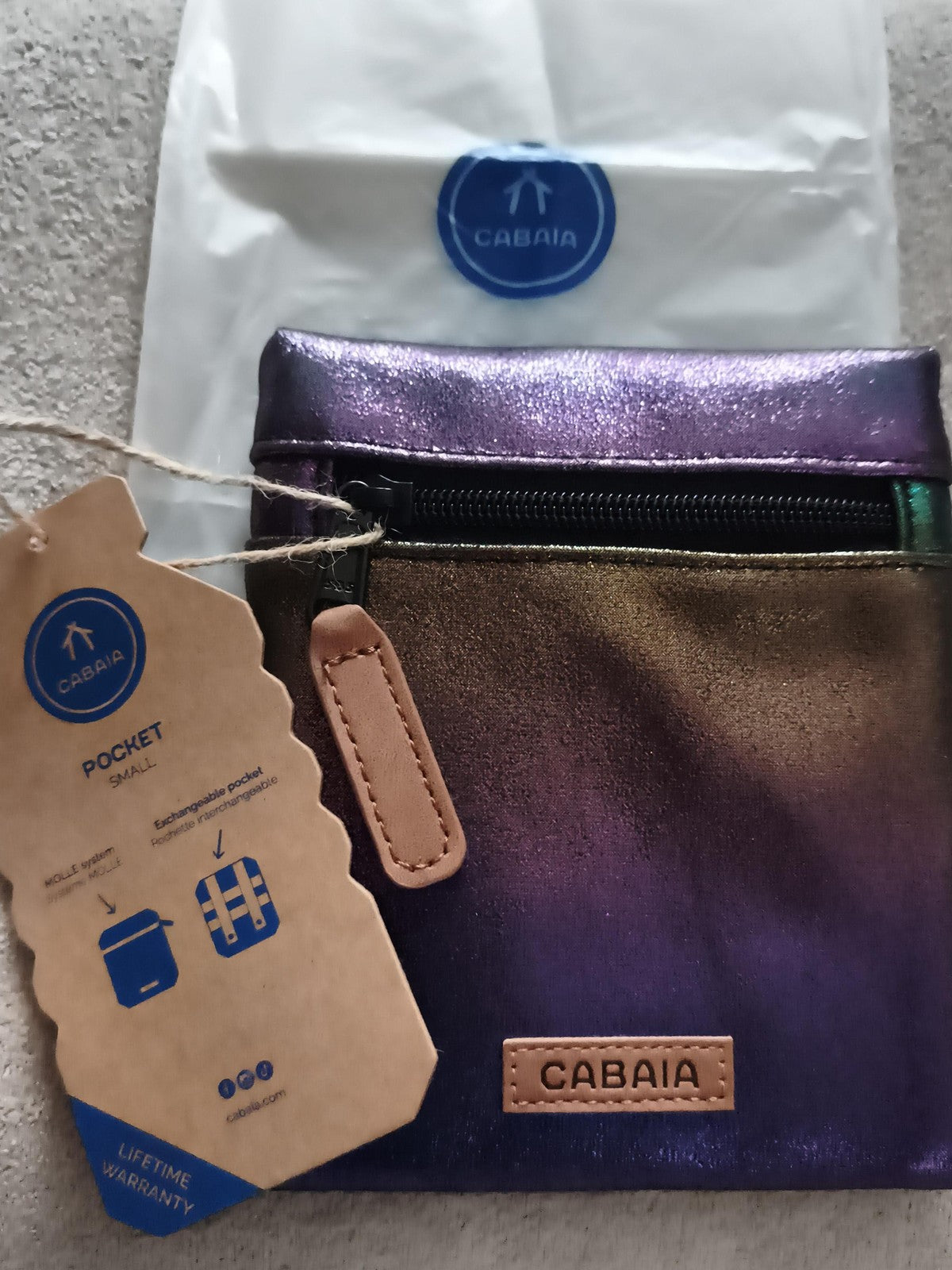 Pochette Cabaia irisée 15 cm neuve, mini trousse zippée, Pocket Small