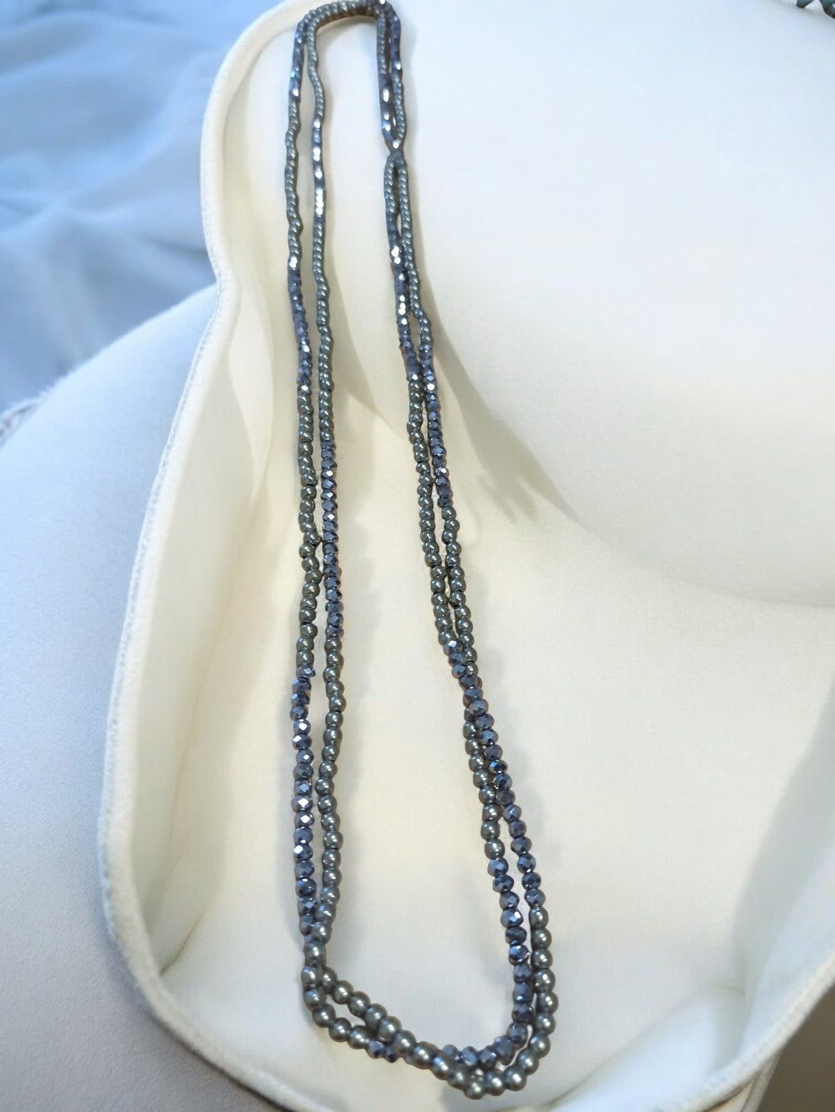 Collier vintage perles facettées bleu gris rétro, bijou fantaisie ancien