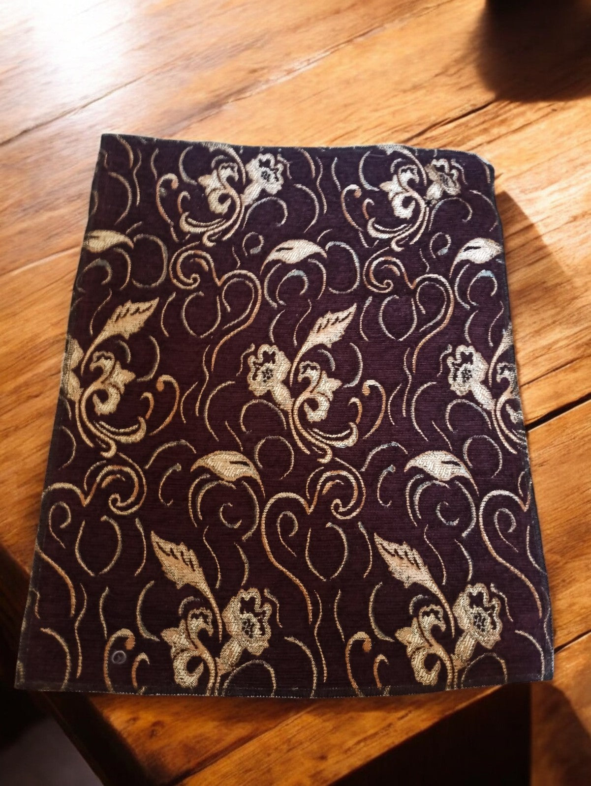 Tissu ancien velours broché jacquard religieux liturgique doré 40x30 cm vintage