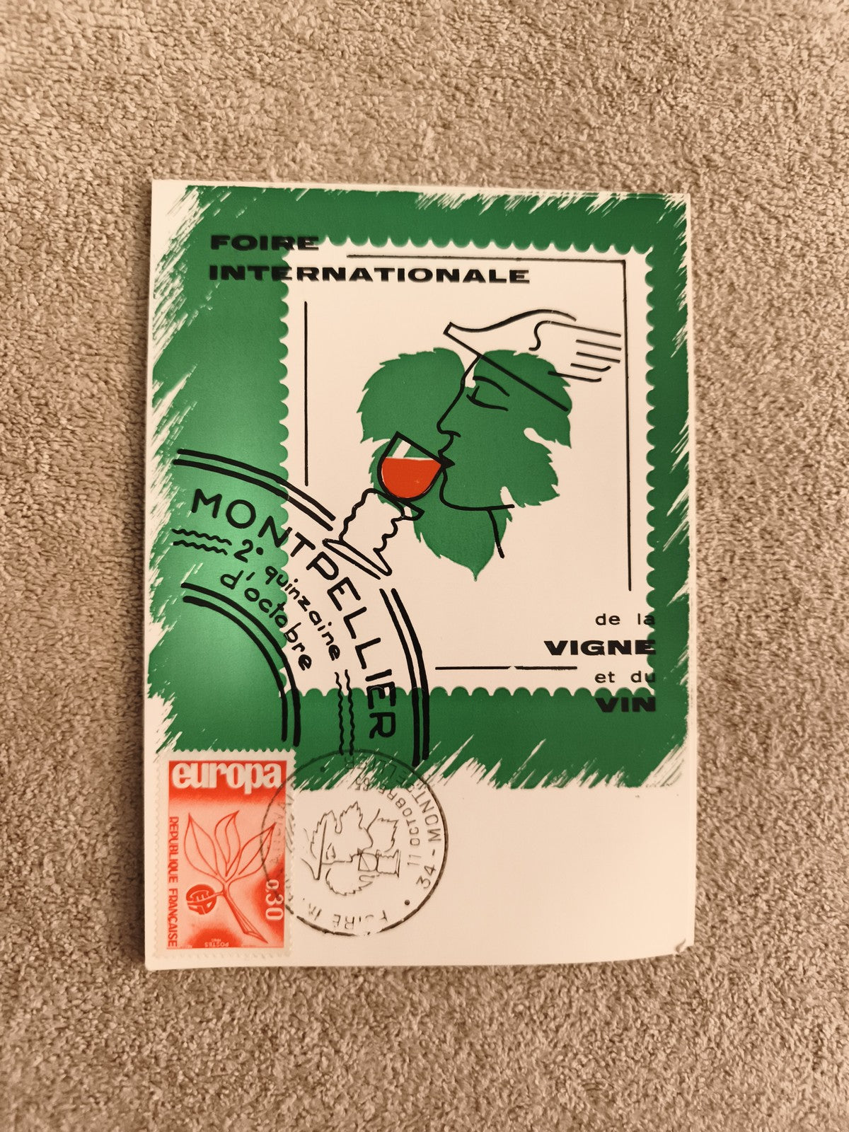 Carte postale Foire Internationale Montpellier timbre Europa philatélie vin vign