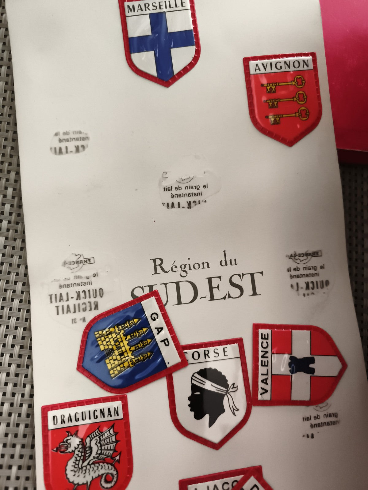 Lot écussons anciens France blason tissu brodé régions villes vintage héraldique
