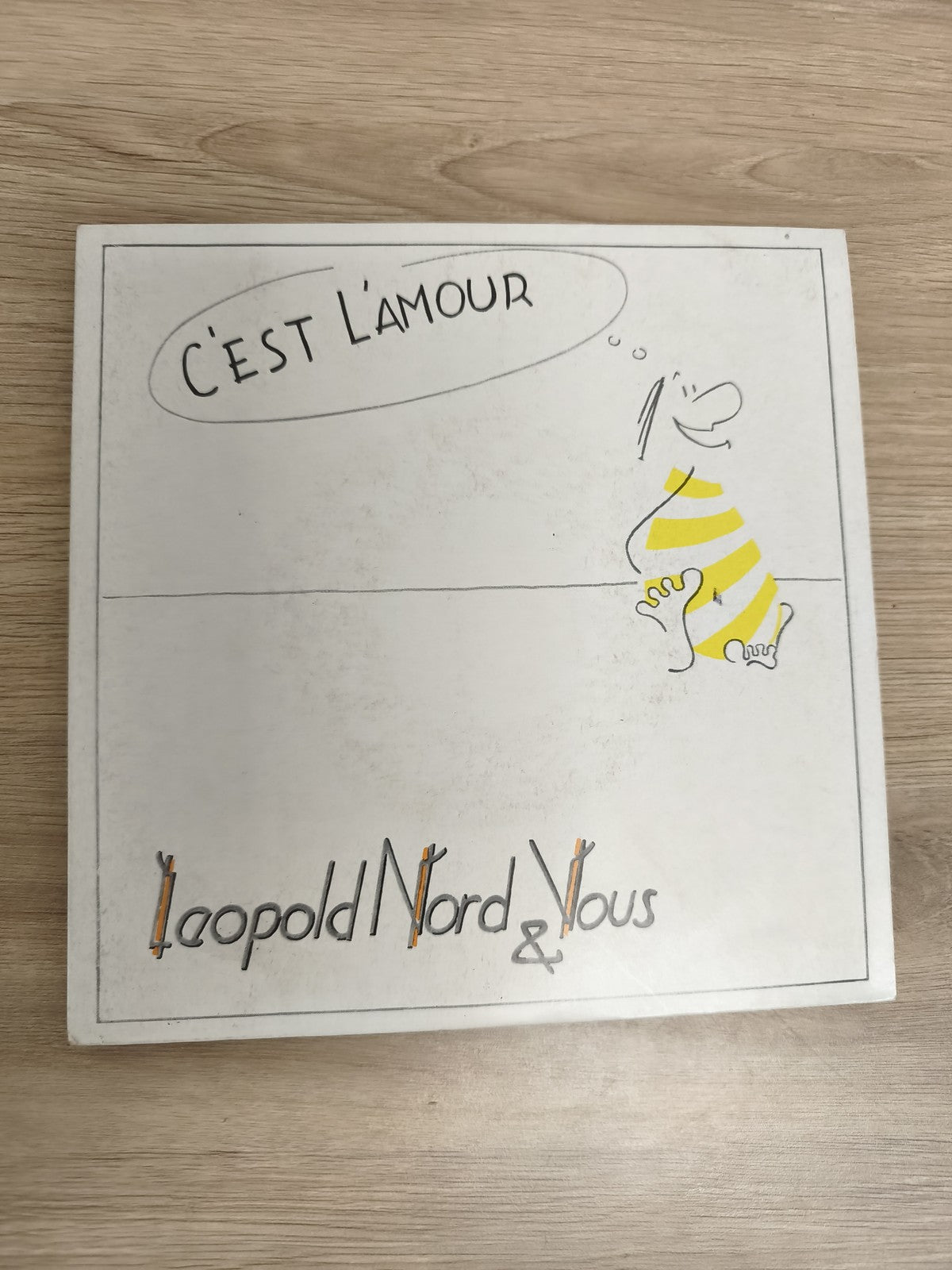 Vinyle 45T Léopold Nord & Vous C'est l'amour pochette dessinée jaune