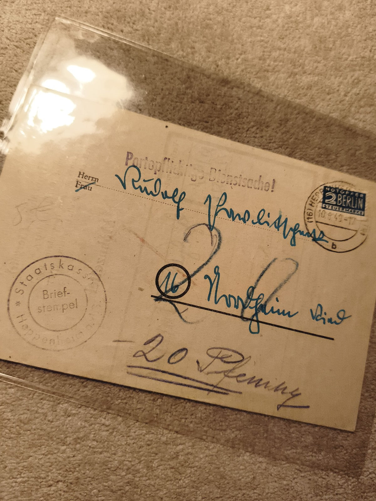 Carte postale Allemagne Berlin 2 Pfennig tampon Staatskasse manuscrit (Ref 12)