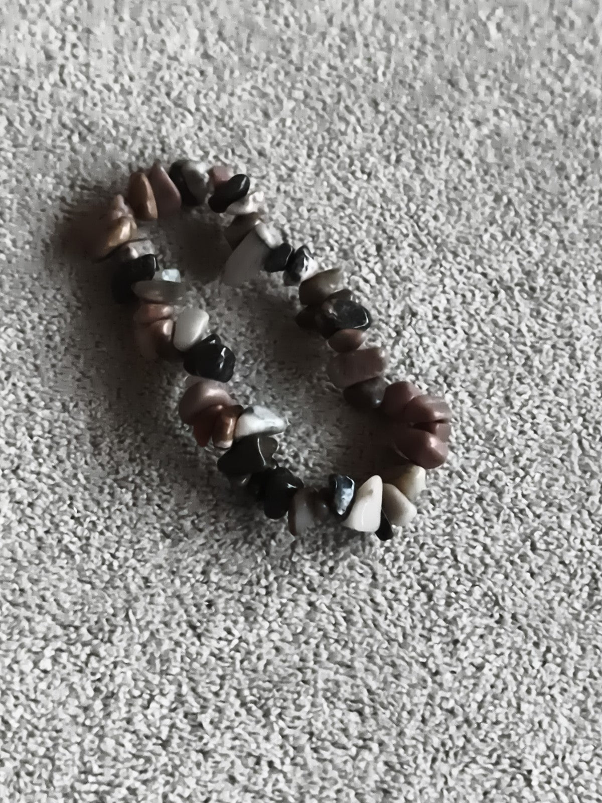 Bracelet pierres naturelles multicolores, perles chips, bijou élastique fantaisi