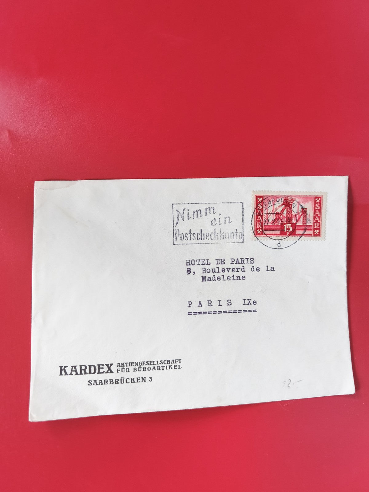 Enveloppe philatélie timbre Saar 15f, expédiée de Saarbrücken vers Paris IXe