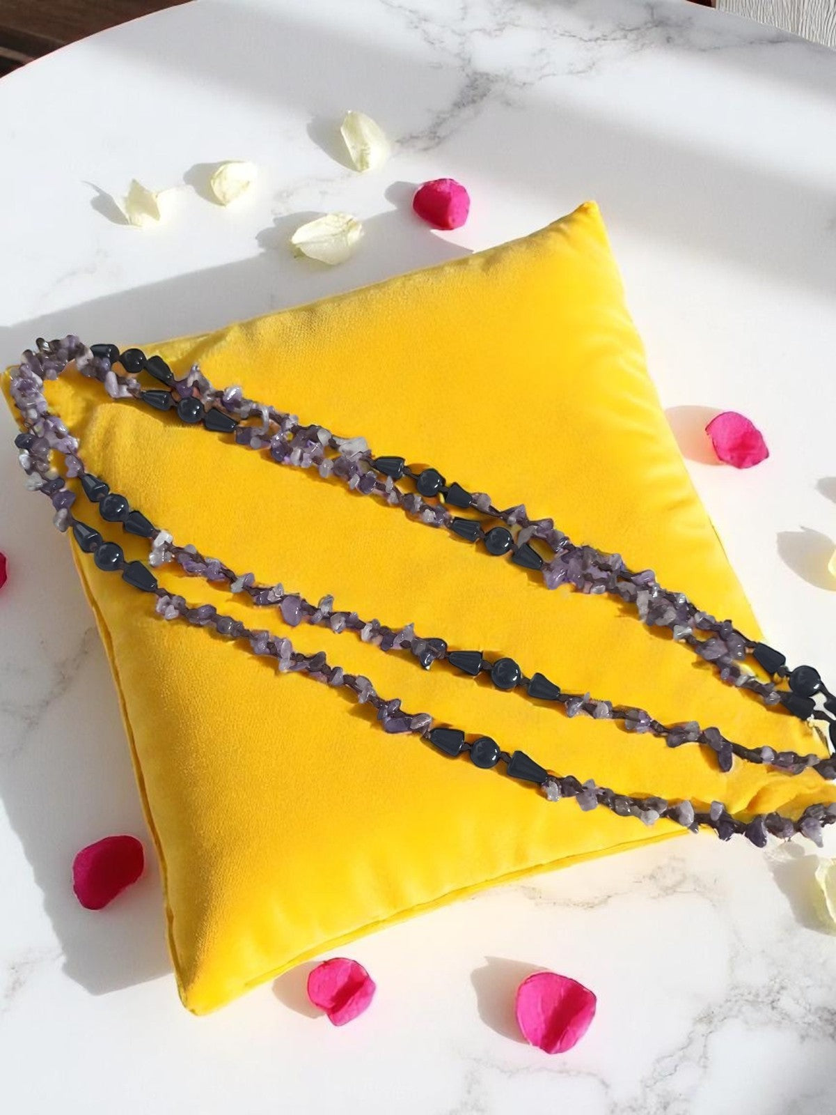 Collier vintage améthyste naturelle, perles irrégulières mauves, style ancien