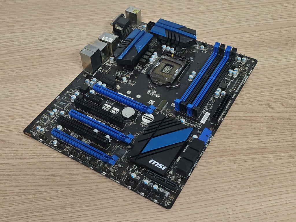 Carte mère MSI Z77 ? Socket LGA 1155 ? DDR3 ? ATX ? Non testée
