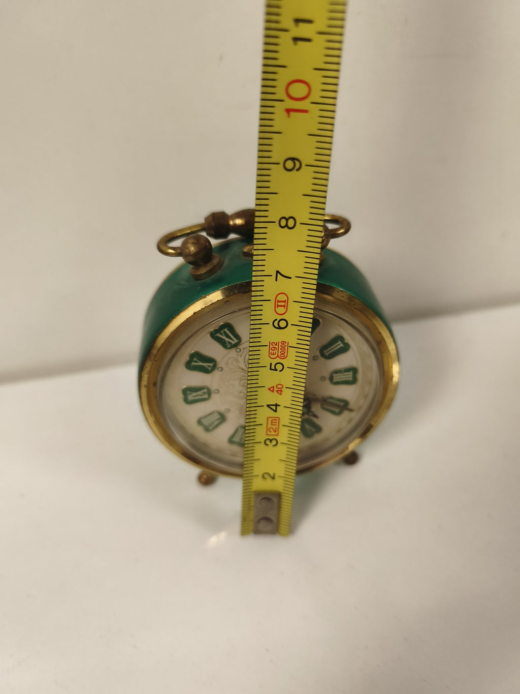 Ancien réveil matin Bayard vert, cadran chiffres romains rétro collection