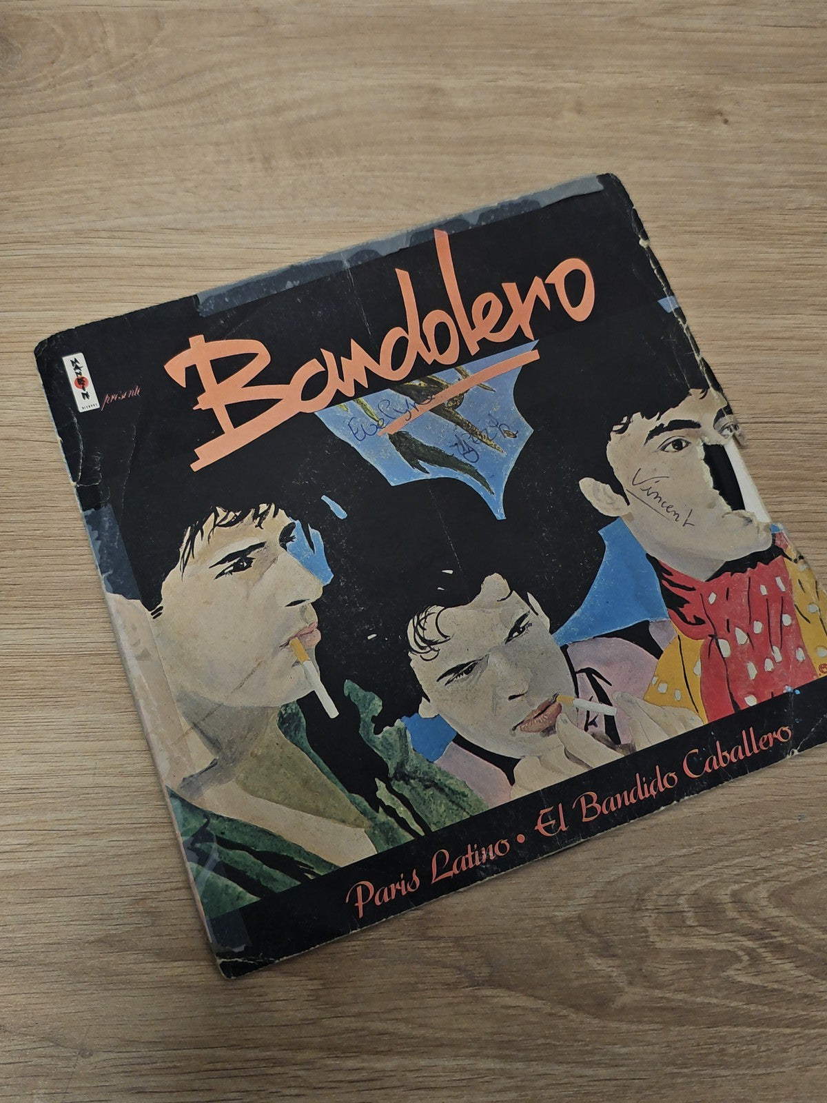 Vintage retro 45 rpm vinyl record Bamdolero collector's item for collection