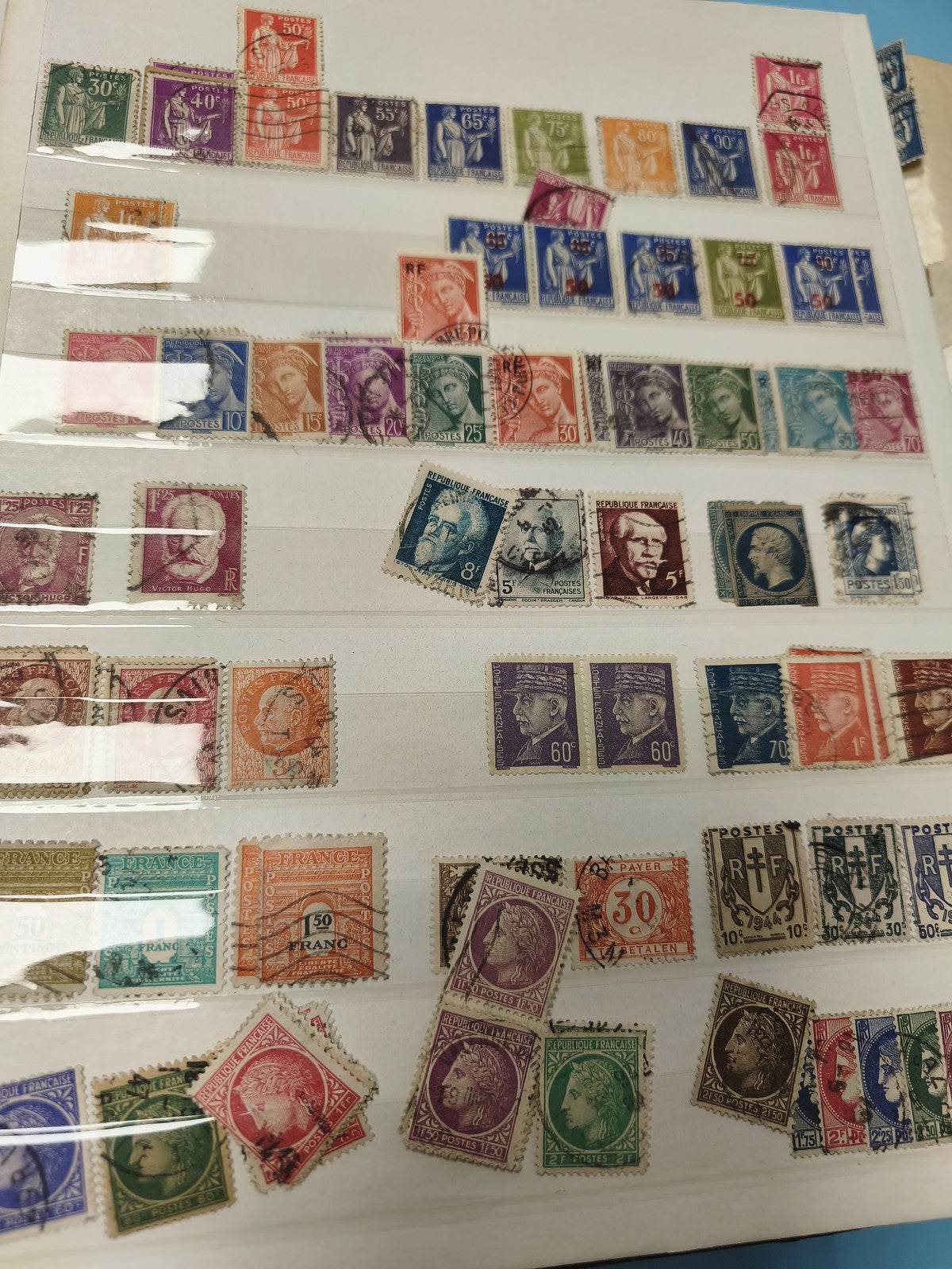 Lot ancien timbres oblitérés France, collection philatélie, couleurs variées