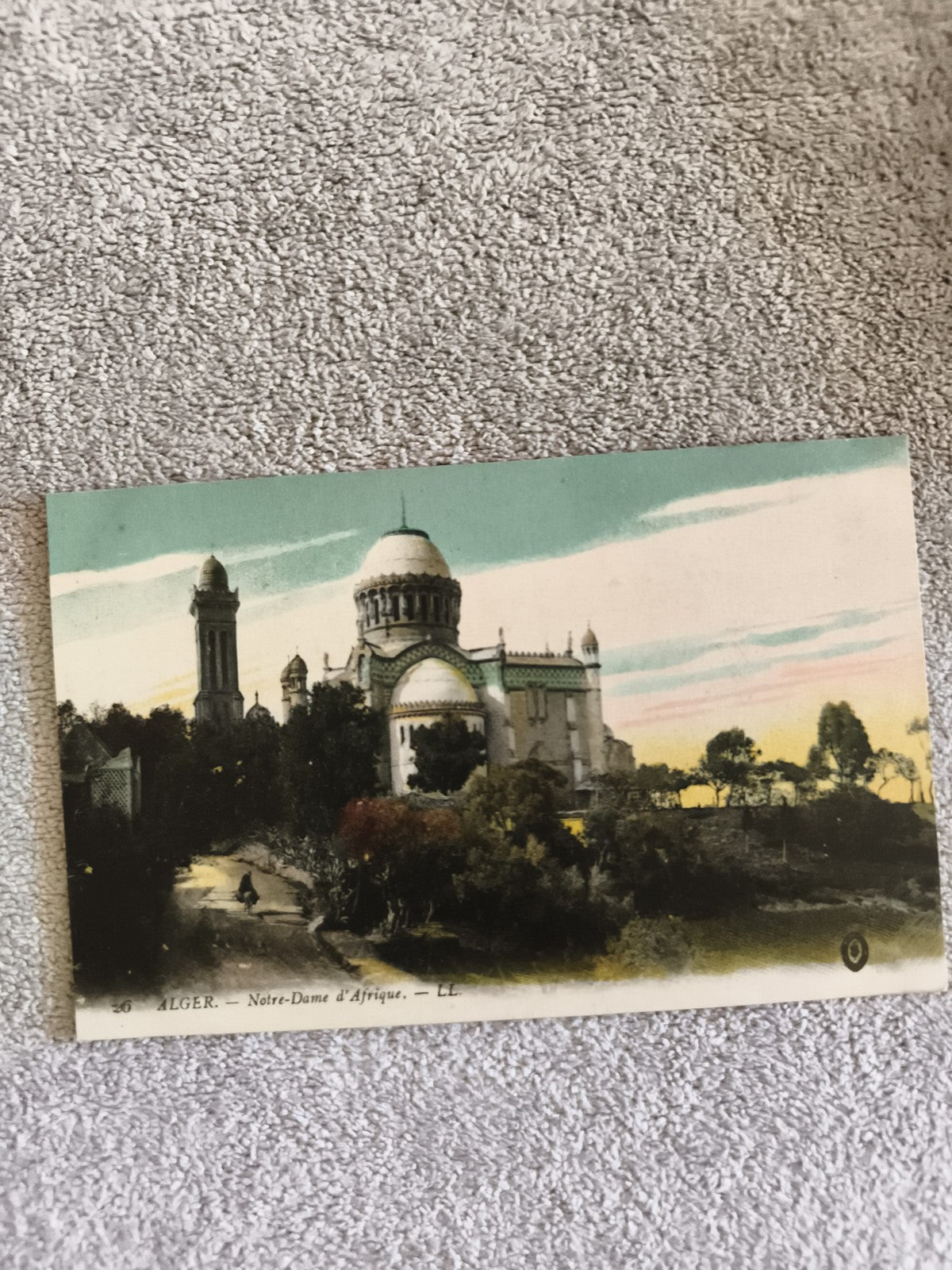 CPA Algérie Notre-Dame d'Afrique LL carte postale illustrée couleur