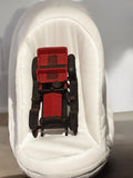 Véhicule miniature ancien voiture rétro rouge noir déco vintage occasion