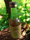 Mignonette ancienne Porto Quarles Harris vintage bouteille mini liquor