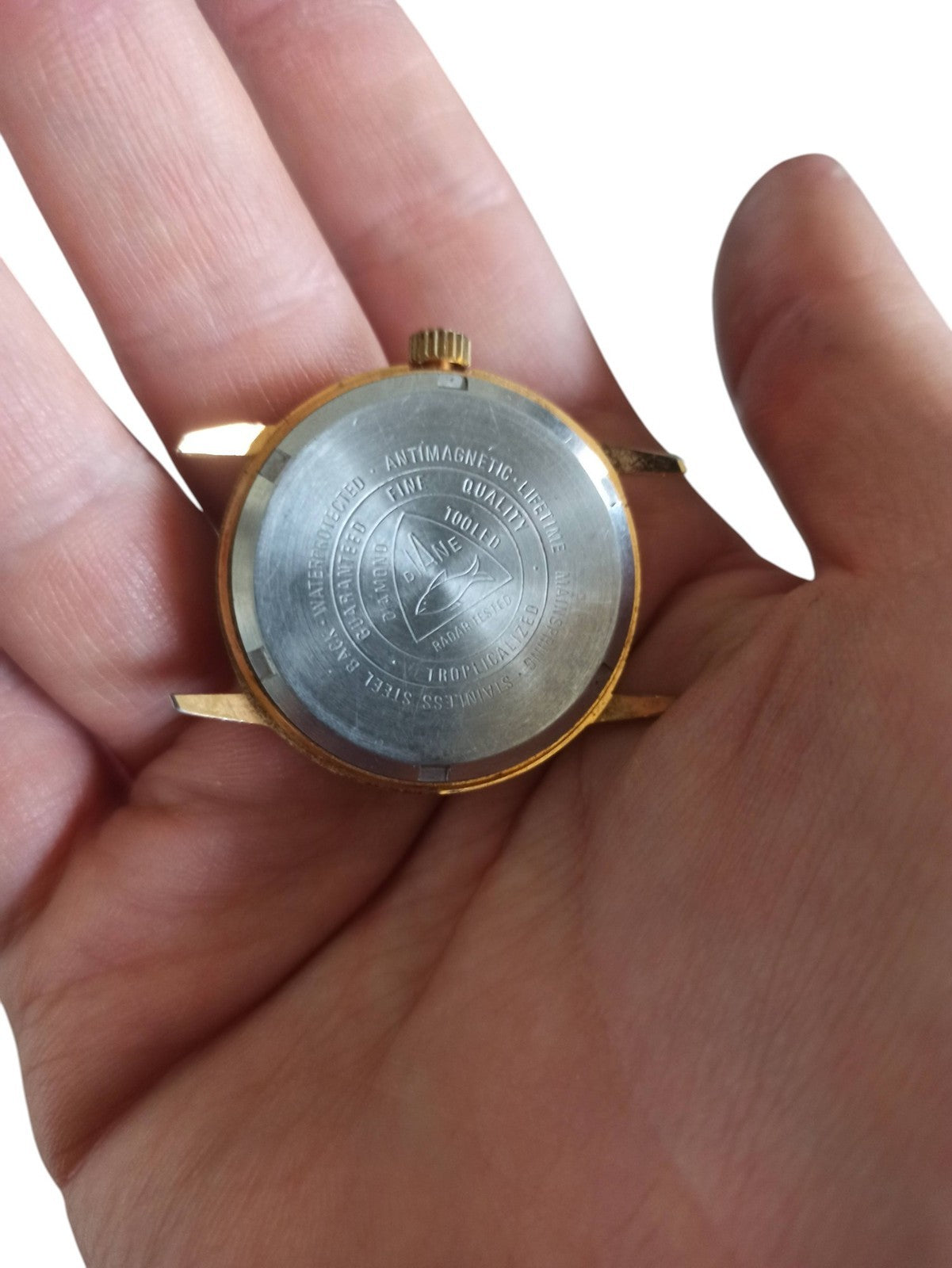 Montre femme DIANE mécanique vintage cadran romain doré non testée