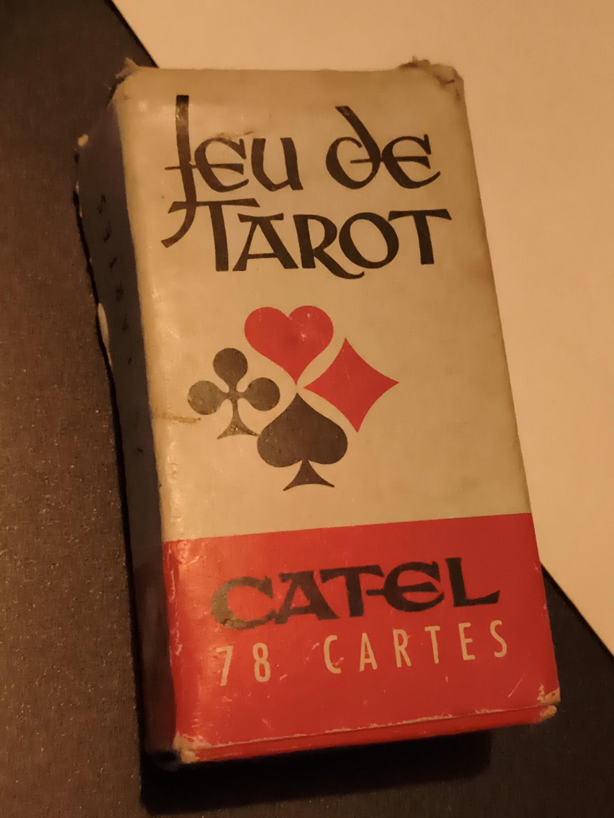 Jeu de tarot 78 cartes Catel étui original jeu de société cartes à jouer