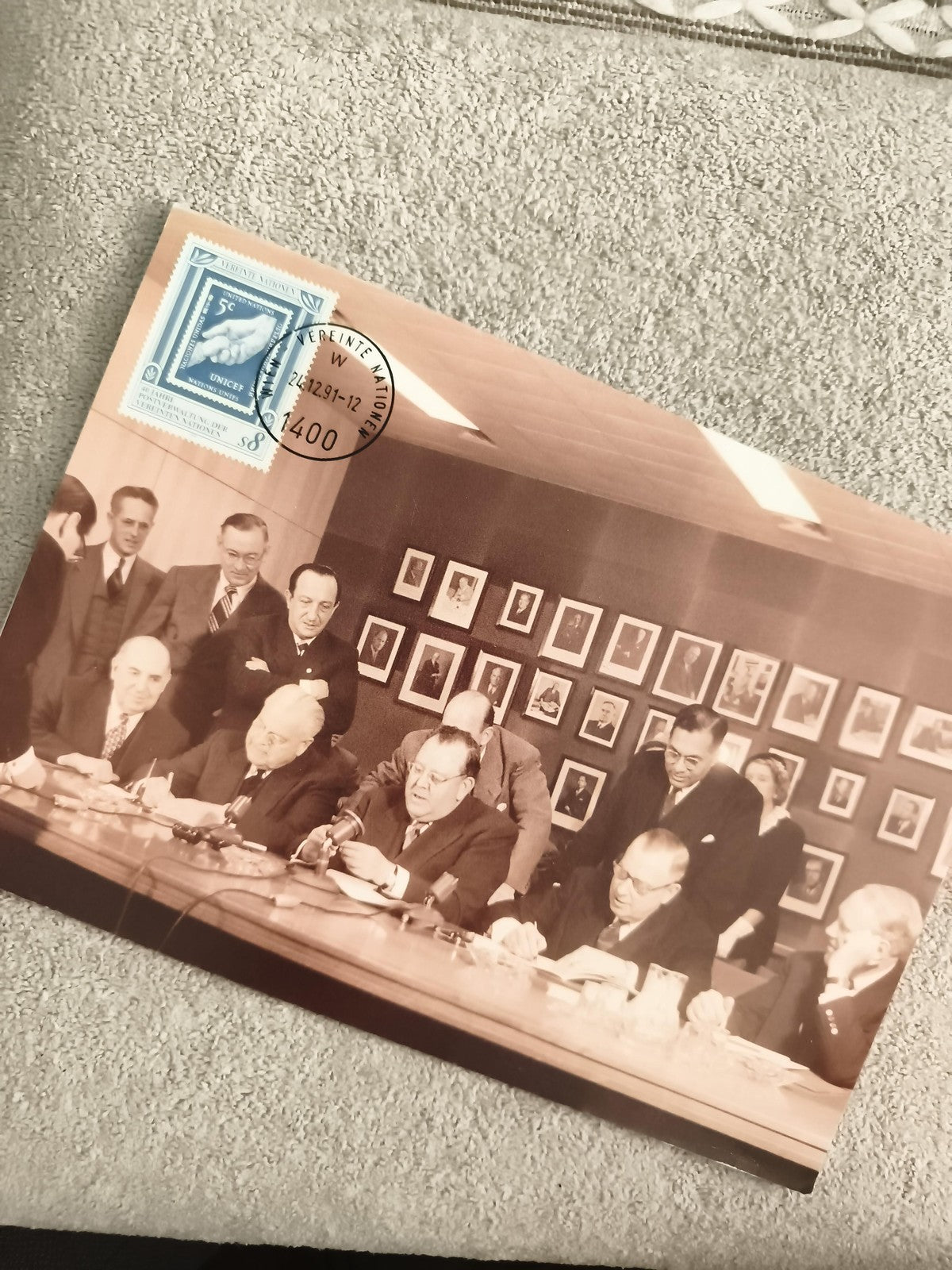 Carte postale 1er jour ONU UNICEF 5c 1962 cachet Vienne photo conférence