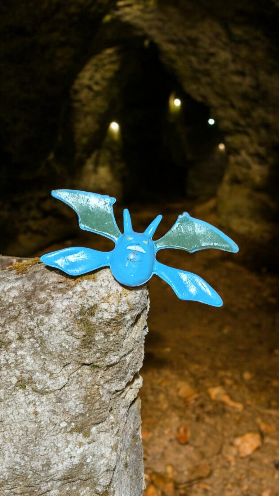 Figurine Pokémon Nostenfer bleu PVC 2005 2006 jouet déco