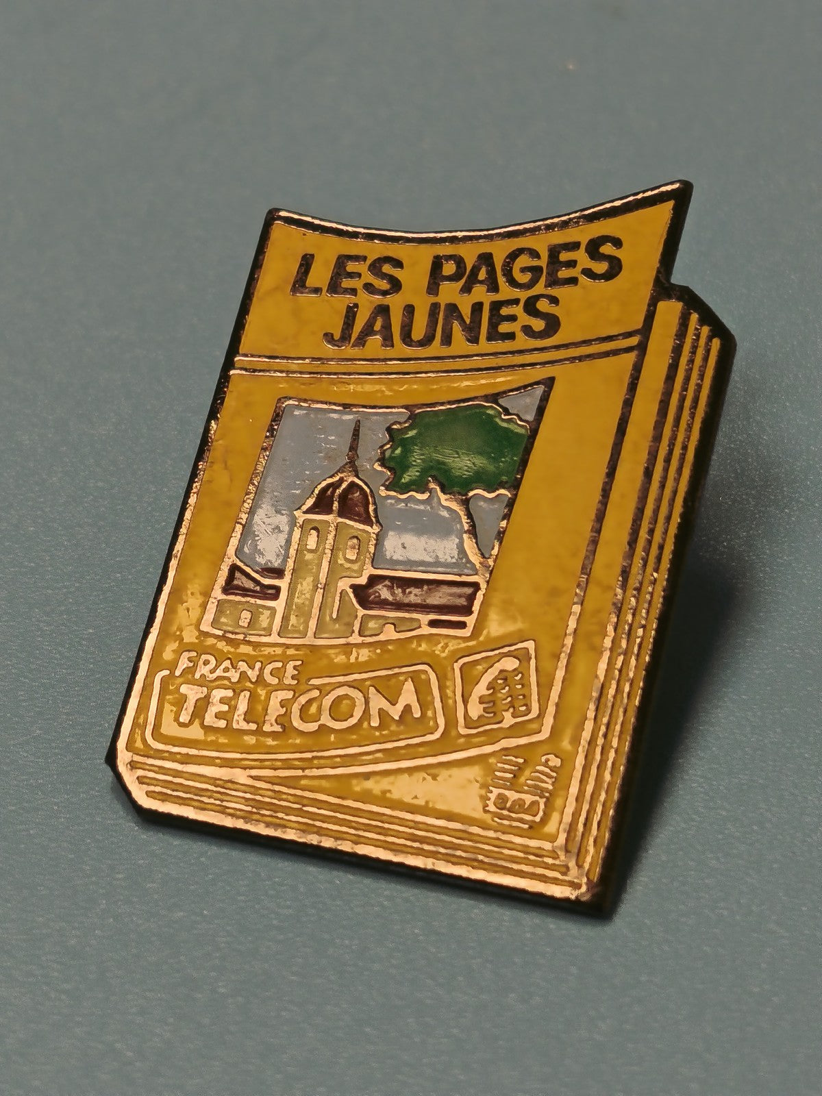 Vintage pin's Les Pages Jaunes France Télécom jaune collection publicitaire anci