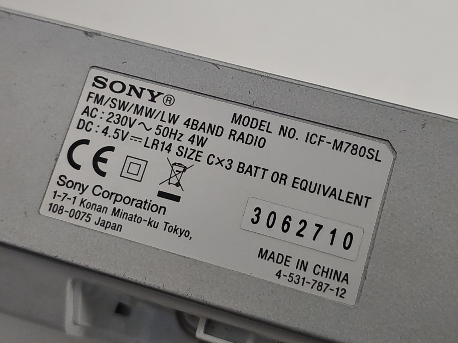 Radio portable Sony ICF-M780SL 4 bandes FM AM LW SW tuner numérique compact