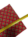 Tissu ancien vintage années 60 motif fleuri rouge couture déco