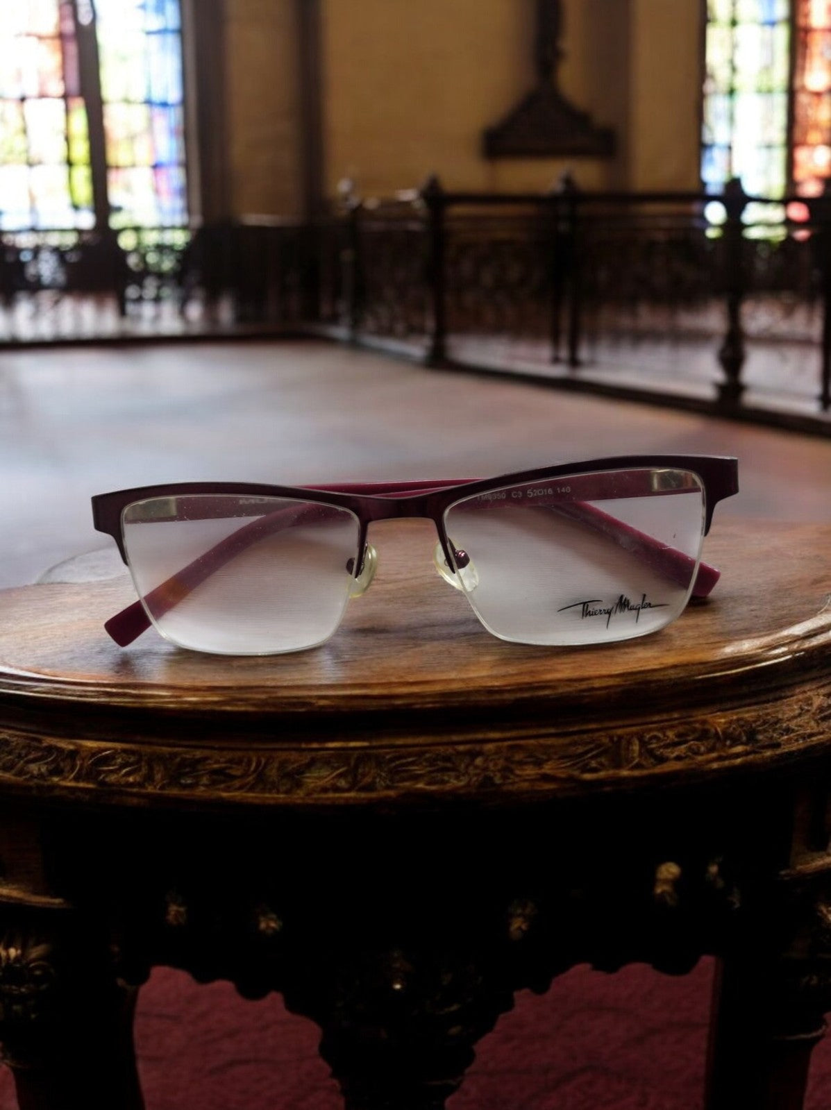 Monture lunettes vintage Thierry Mugler bordeaux demi-cerclée logo rare