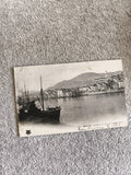 Carte postale CPA Menton Les Quais du Port Vieille Ville noir et blanc