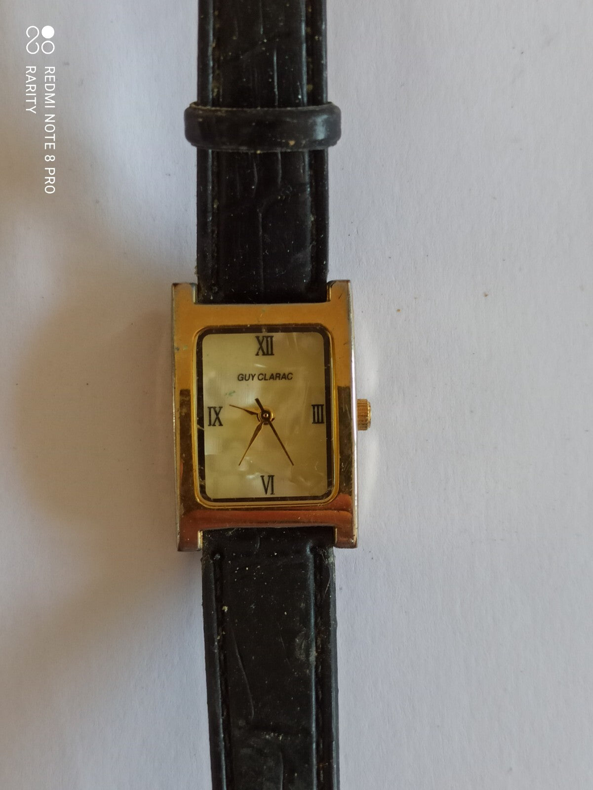 Montre vintage Guy Clarac cadran nacre, rectangulaire, bracelet noir, rétro