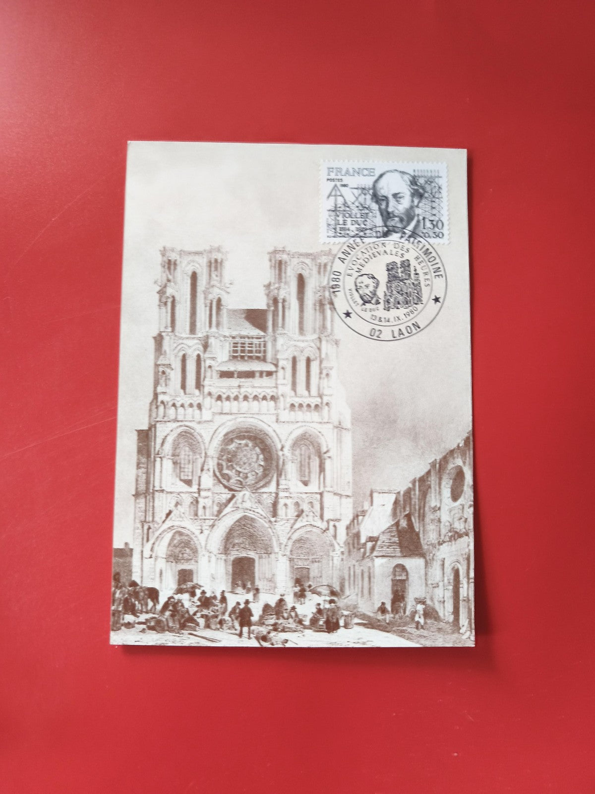 Carte postale philatélie Laon cathédrale timbre Eugène Viollet-le-Duc