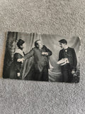 CPA photo Les Quatre Rieds La Division scène costumée début XXe