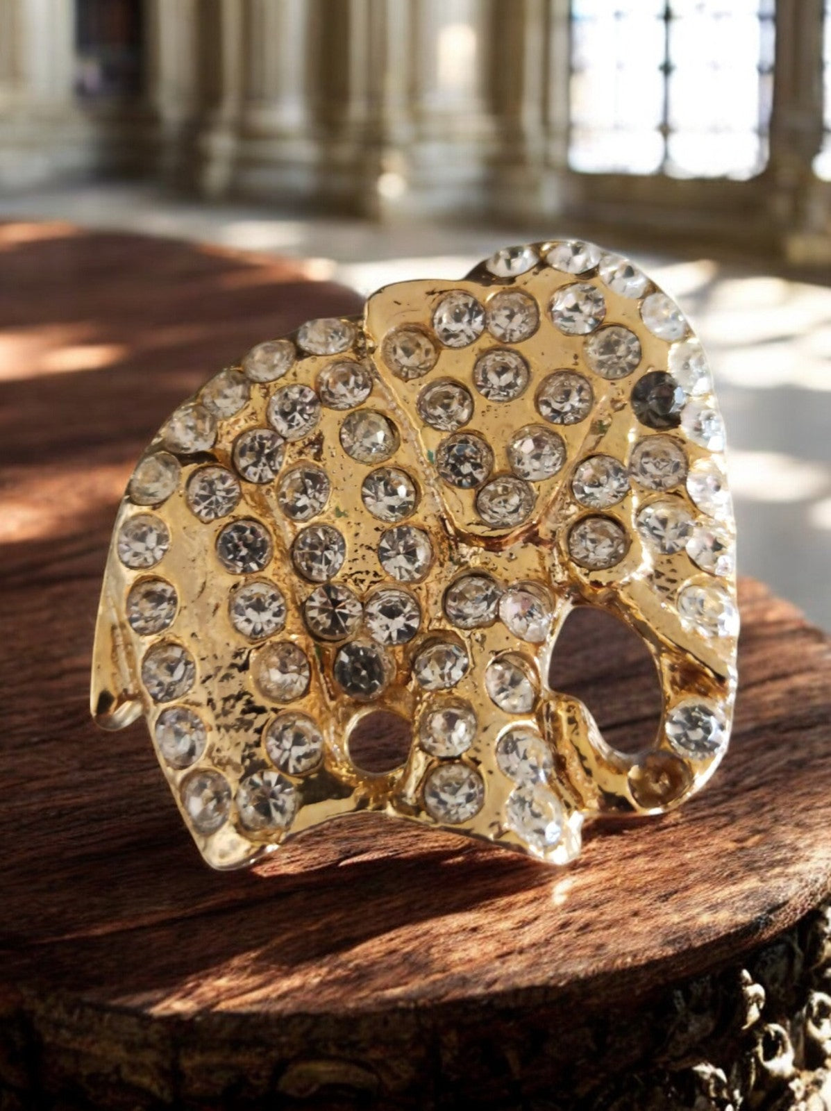 Boucle de ceinture éléphant dorée strass vintage métal brillant