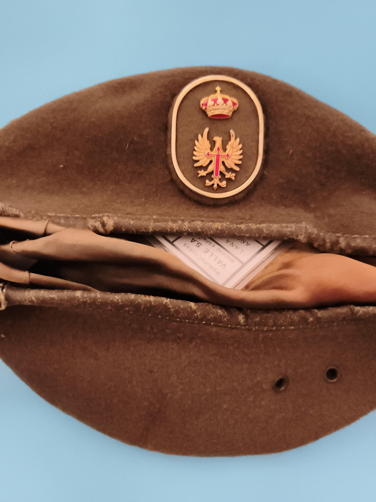 Béret militaire ancien marron insigne couronne aigle Espagne vintage armée