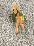 Pin's vintage femme en maillot noir et serviette, style années 80 (Ref 8)