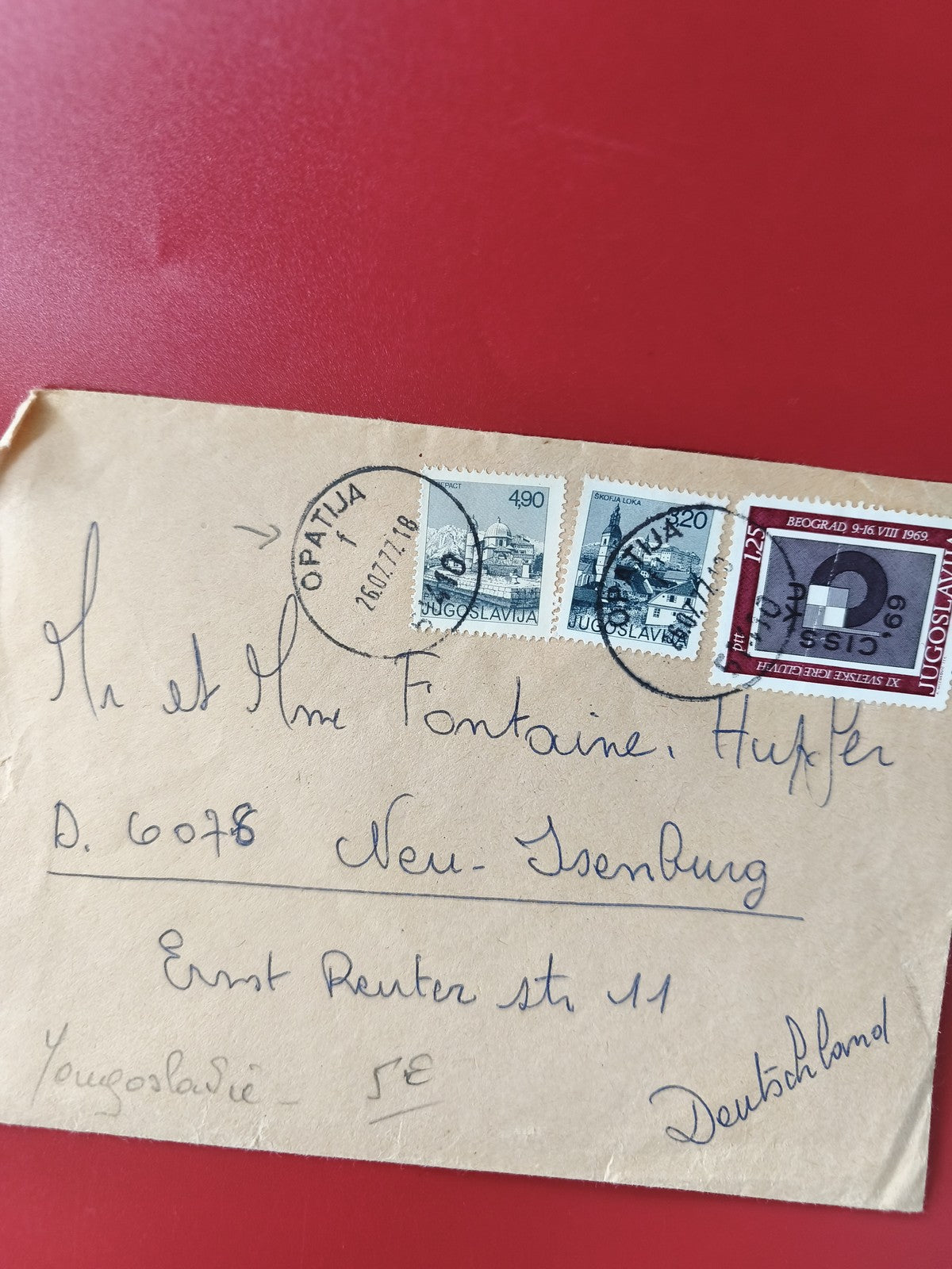 Enveloppe affranchie timbres Yougoslavie Opatija 1969 écriture manuscrite