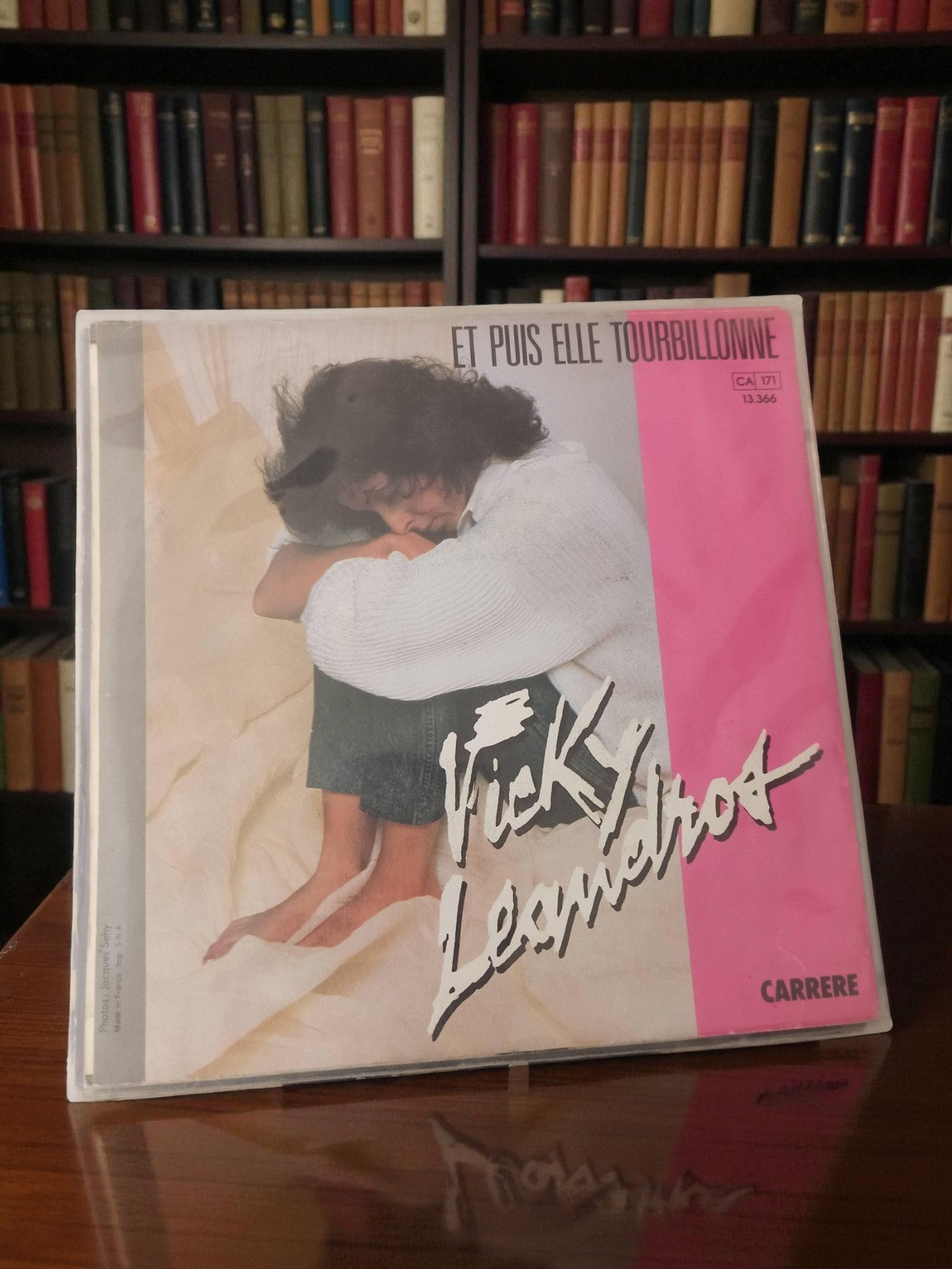 Disque vinyle 45 tours Vicky Leandros Et Puis Elle Tourbillonne vintage Carrere