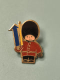 Vintage pin's garde anglaise rouge, collection Royaume-Uni, figurine émaillée