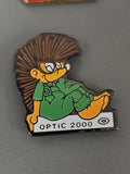 Pin's ancien Optic 2000 rétro, badge publicitaire collection vintage lunettes Fr