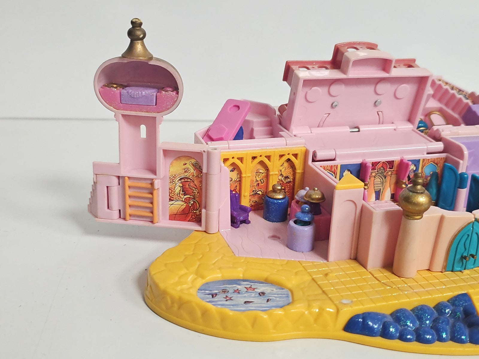 Vintage Polly Pocket Disney Aladdin Royal Palace 1996 Bluebird ancien jeu rare