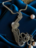 Collier vintage métal massif, design c?ur, pièce unique, bijou rétro femme