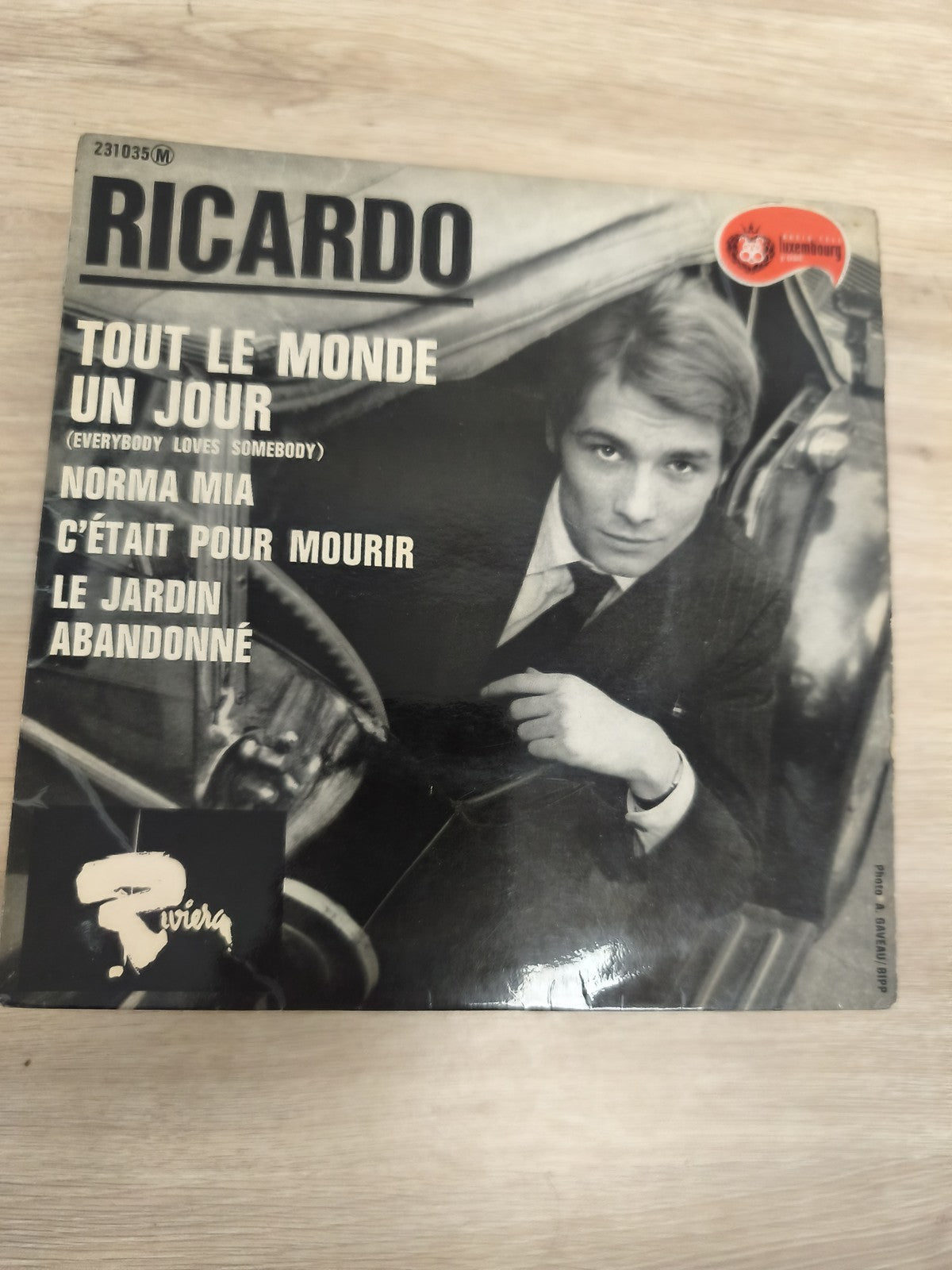 Vinyle 45 tours Ricardo Tout le monde un jour, Norma Mia, C?était pour mourir