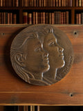 Médaille bronze signée Science Économie vintage